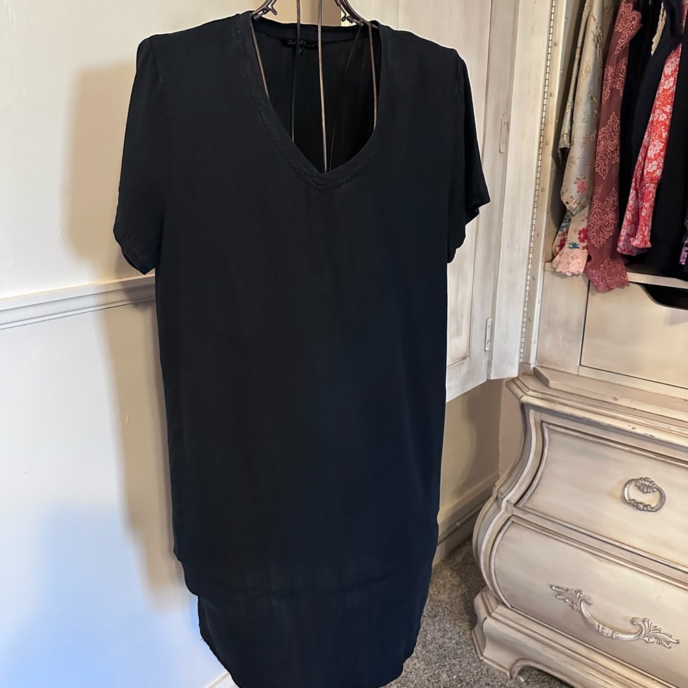 Velvet Heart Elegant Black Mini Dress